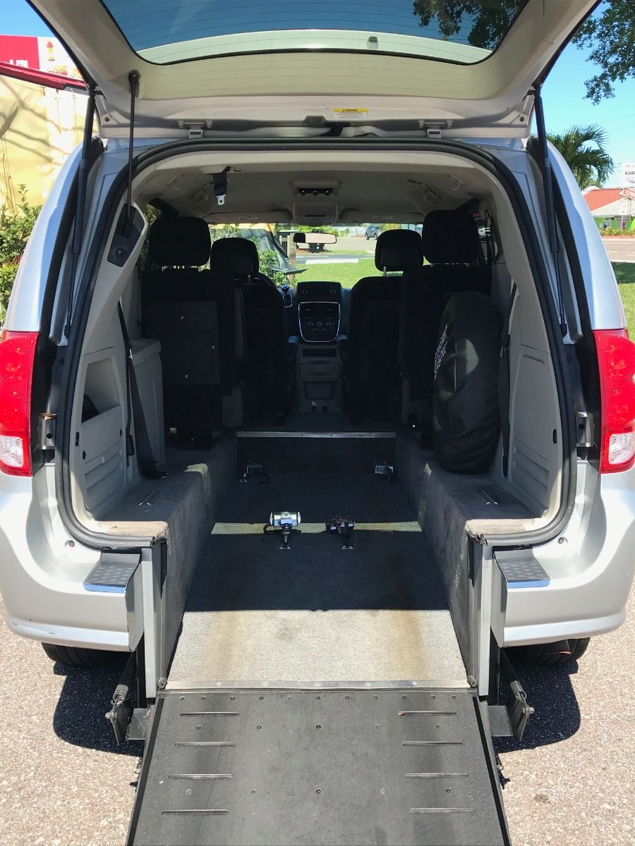 dodge grand caravan 2011 2D4RN3DG1BR627545 image dodge grand caravan 2011 2D4RN3DG1BR627545 image